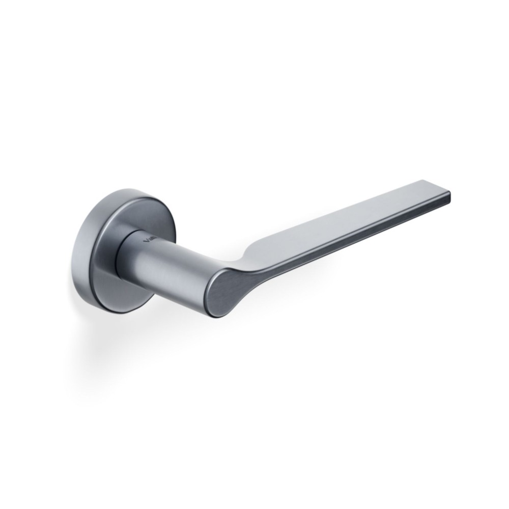 H 1062 Carmen Valli Design Lab Door Handle